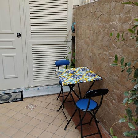 Ferienwohnung La Stanza Di Penelope Neapel Exterior foto